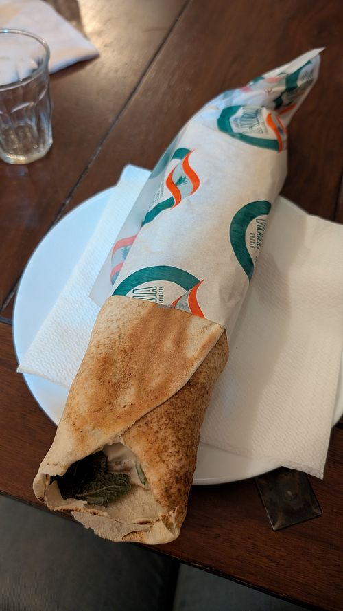 Falafelteller at El-Mina Bistro in Chemnitz