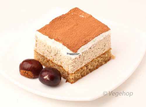 Chesnut cube at Vegehop - Remetinecki in Zagreb