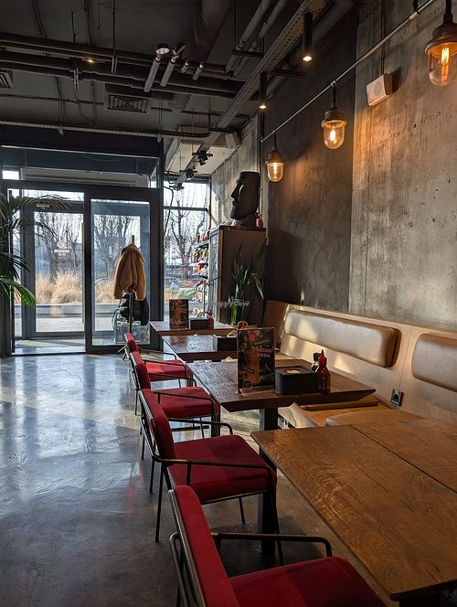 інтер'єр at TIKITHAI  in Lviv