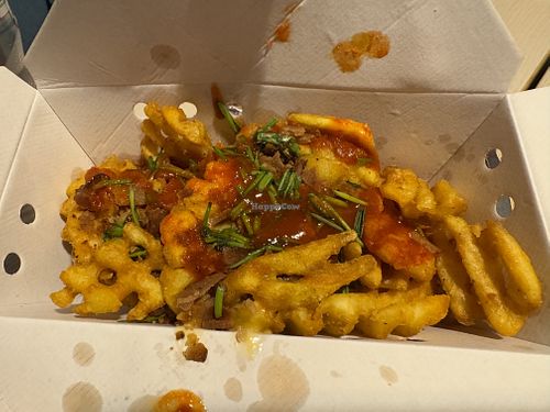 Loaded spicy fries  at Dirty Vegan Burgers - Cloud Kitchen in Vincennes