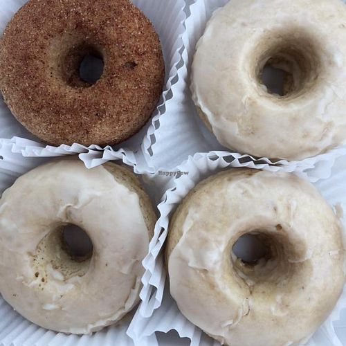 vegan donuts at Dee's One Smart Cookie in Glastonbury