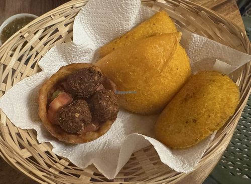 Empanadas and patacon   at L'Atienda in Montpellier