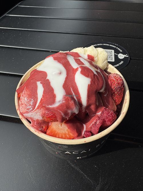 Banana and berry acai bowls   at Acai Brothers in Sandringham