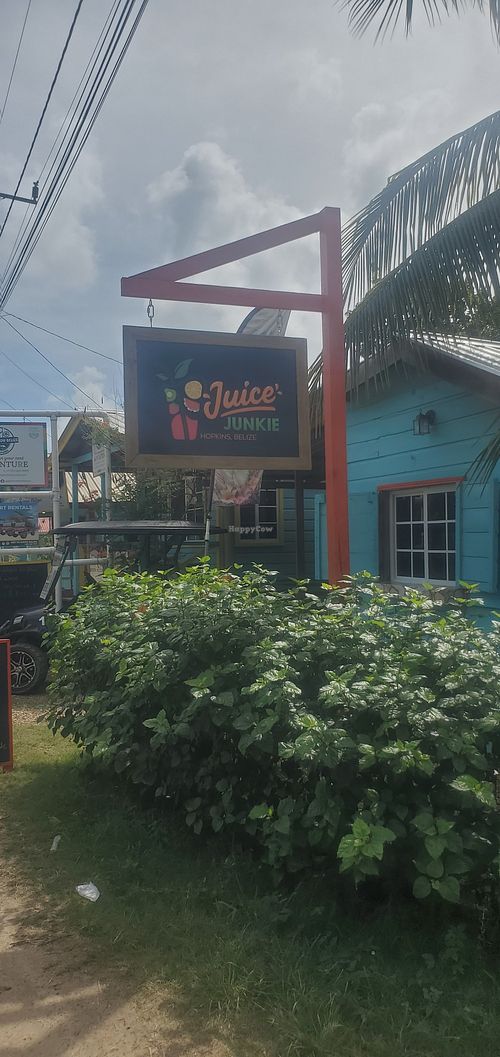 Store sign at Juice Junkie  in Hopkins