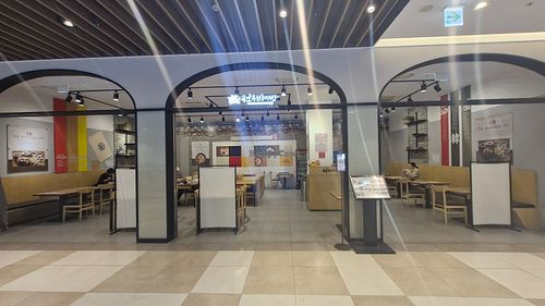  at Jeonju Bibimbap in Gimhae