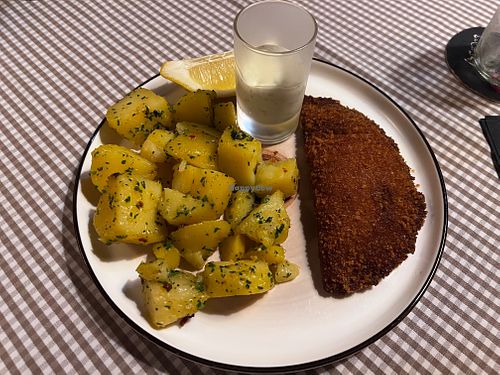  at Wirtshaus zum weissen Kreuz in Graz