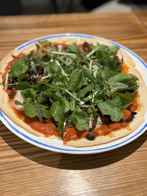 Mushroom and rocket pizza   at Kokemomo - Beer Bar & Bottle Shop in Hakuba