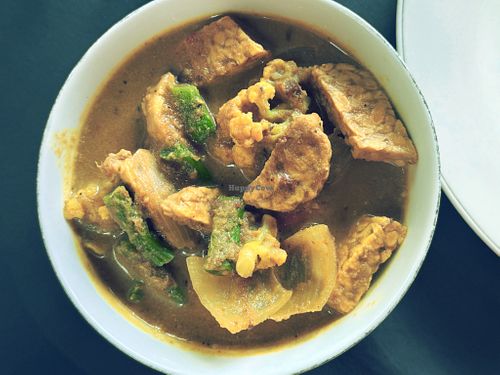 Tempeh curry  at Warung Apple in Lovina