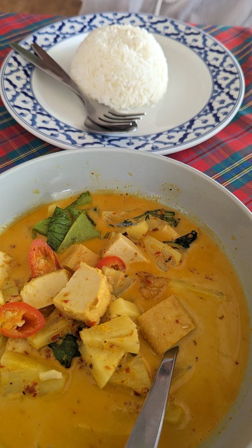 Pineapple curry at Bai Tong  in Krabi