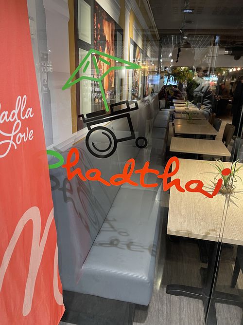 Restaurants   at Phadthai in Hafrsfjord