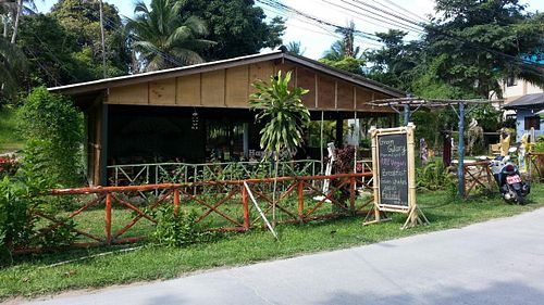 outside view at Green Gallery in Koh Phangan