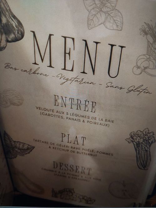  at Hôtel des Pins in Jullouville