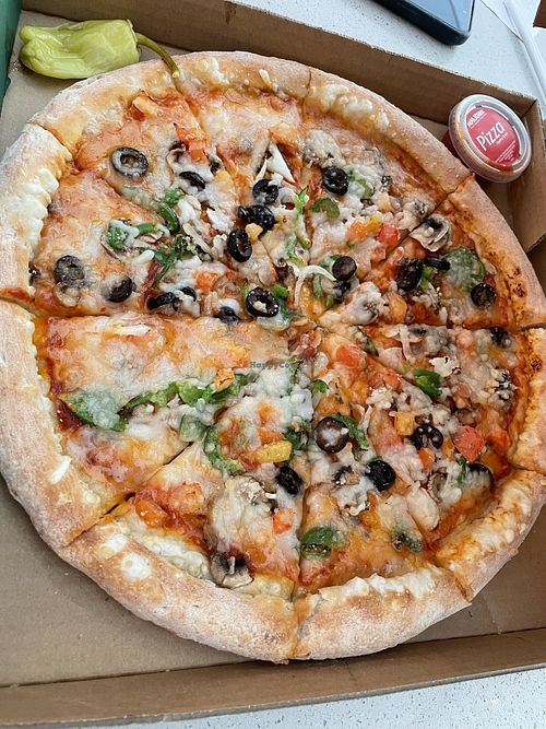 Garden pizza plant based   at Papa Johns in Abu Dhabi