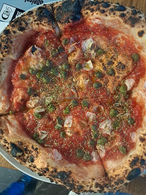 Pizza Marinara at clausgemacht  in Ravensburg