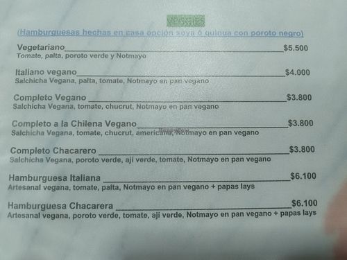 La carta con opciones veganas, no le pude sacar foto a todo, pero hay más opciones... at Café Capri in Linares