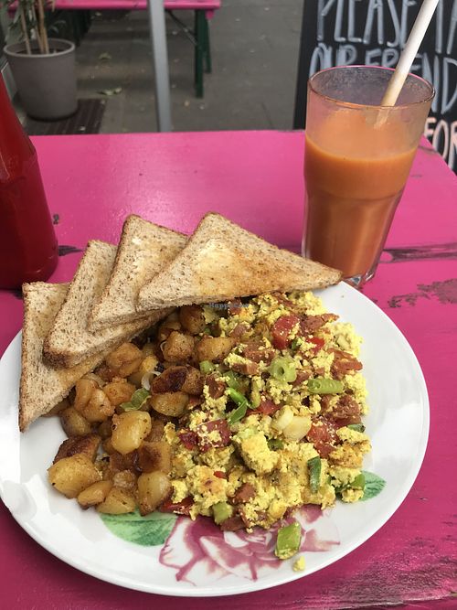 Image of Mamalicious