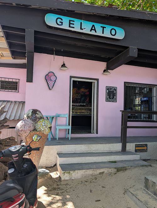 Front of store at Costa Dulce Roatan in Roatan