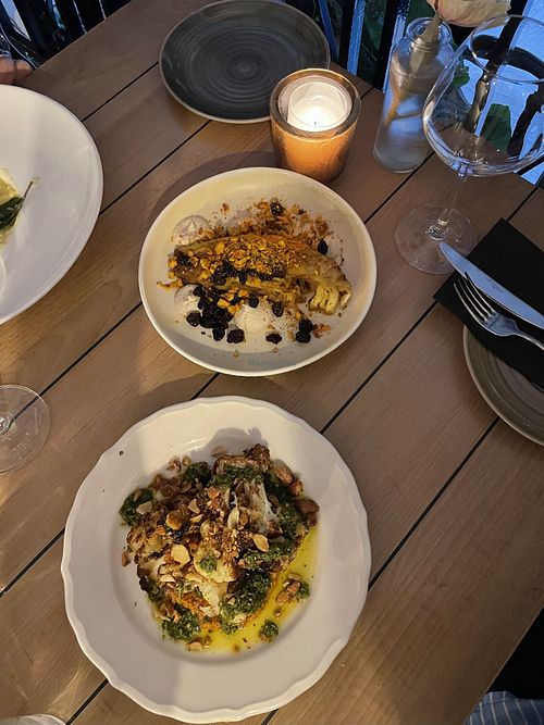 Dishes to share  at Beniràs in Leiden