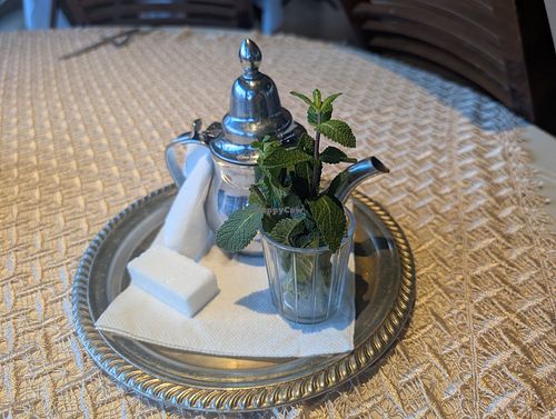 Moroccan tea at La Pergola - Hôtel Oasis Palm in Guelmim