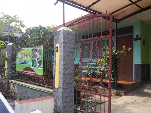 new place at Metta Vegetarian in Malang