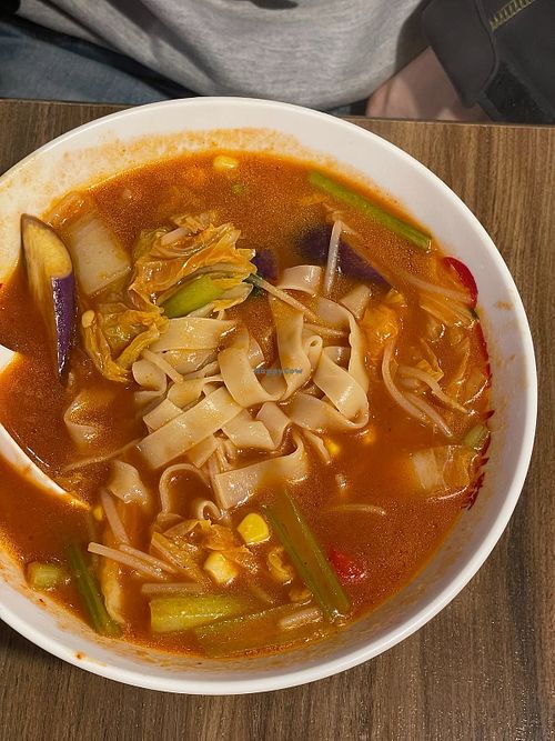 Tomato curry with eggplant, cabbage and noodles at Taiyo Tomato in Taipei
