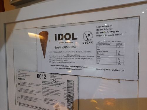 Waffles labeled vegan at Eis Café Dolce Vita in Kappelrodeck