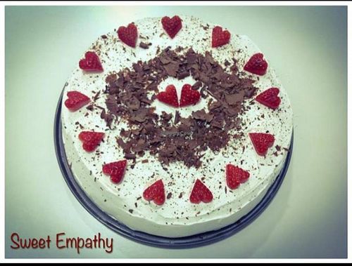 Vegan cake 'Made with Love' at Sweet Empathy in Lisbon