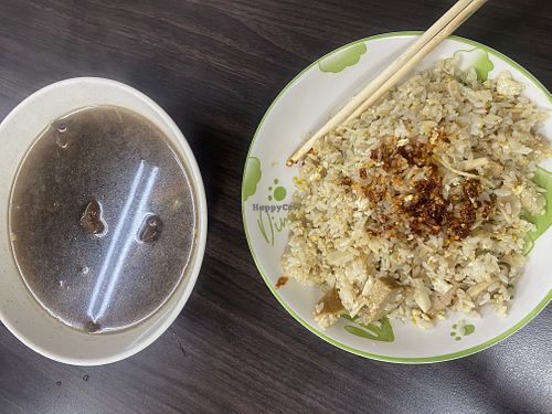 Sesame fried rice and ‘medicinal’ Angelica soup, both full of protein and very healing especially Angelica root which is very good for inflammation.  at Ruyi Vegetarian Restaurant in Pingtung