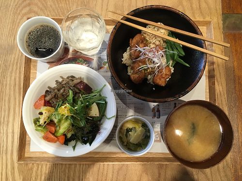 Lunchset gor only 1000 Yen at Osawa Japan - Ikejiri in Tokyo