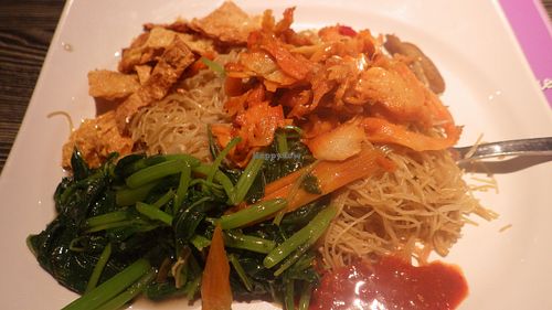 Bee Hoon at Compassion Vegetarian Cuisine 慈悅素 in Central Singapore