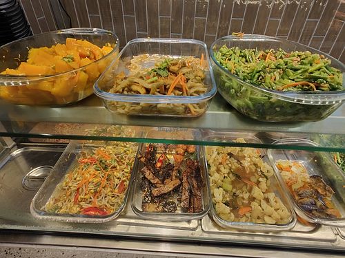 Buffet spread at Compassion Vegetarian Cuisine 慈悅素 in Central Singapore