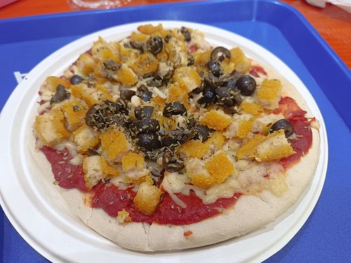 Pizza vegana, opción con notchicken Crispy at Dharma in Puerto Montt