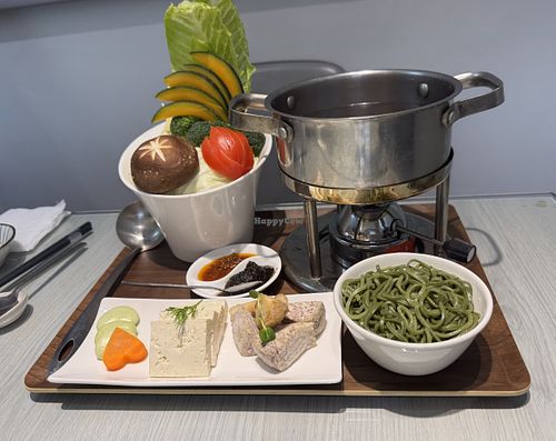 Hotpot  at Injoy - 悦納蔬食生活館 (Yuè nà shū shí shēnghuó guǎn) in New Taipei City
