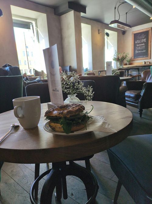 Kaffee & warmer Bagel at Coffeelatte / Cottbus in Cottbus