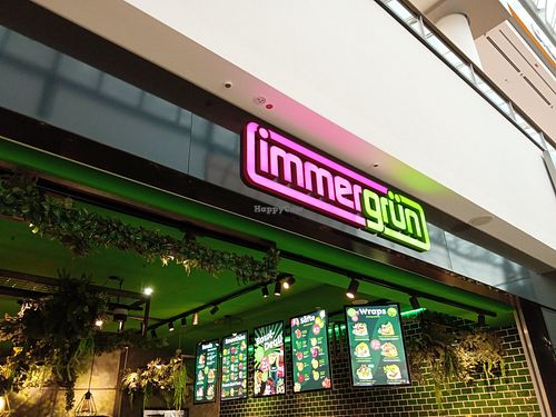 Store entrance at immergrün in Cologne