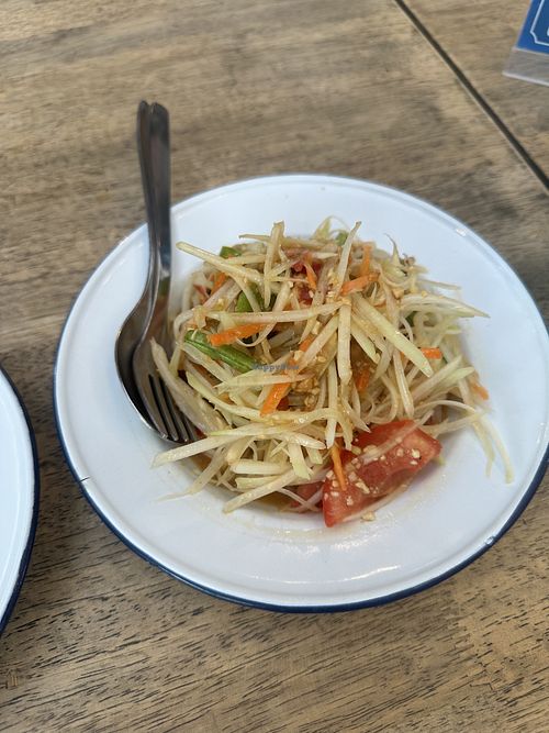 vegan papaya saladd  at Pun Te Phuket Food Centre - Local And Street Food Market -ศูนย์อาหารปุ๊นเต๋ภูเก็ต in Phuket