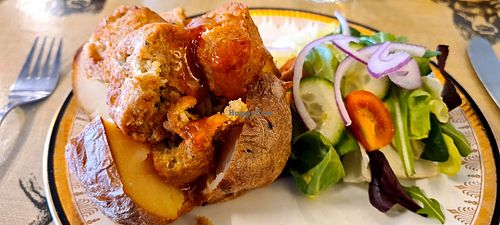 Jacket potato with falafels and sweet chilli sauce at Meadgate Cafe in Bath