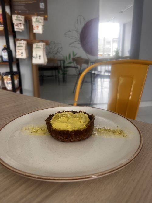 Postre de aguacate mágico   at Originaria in Villavicencio