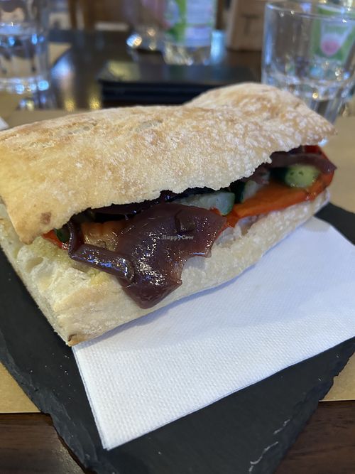 Ciabatta con verdure grigliate e cipolle caramellate   at Bar Parco in Crema