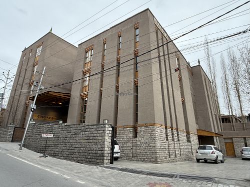 Exterior on Old Leh Roadd  at Old Road Café & Bakery in Leh