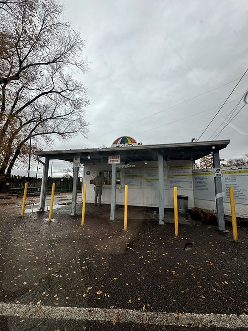 El Parasol  at El Parasol in Espanola