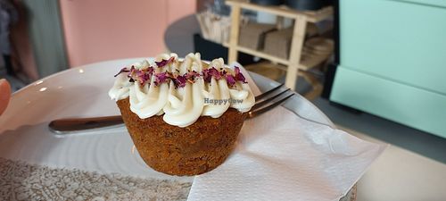 Carrot cupcake at TAO Cafe in Croydon