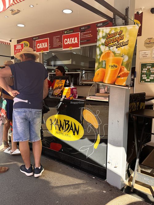 Street food with vegan palm heart pastel  at Kanban Pastelaria in Sorocaba