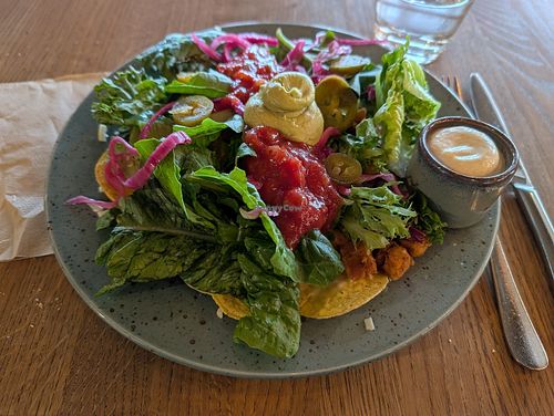 Vegan nachos at Mocca deli Skövde in Skoevde