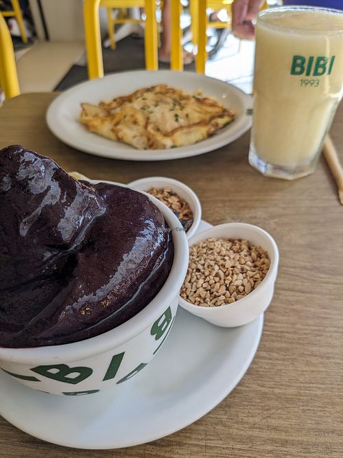 Small acai bowl with cashews, granola and banana. at Bibi Sucos in Rio De Janeiro