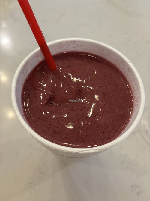 vegan mixed berry! at Smoothie King  in Arnold
