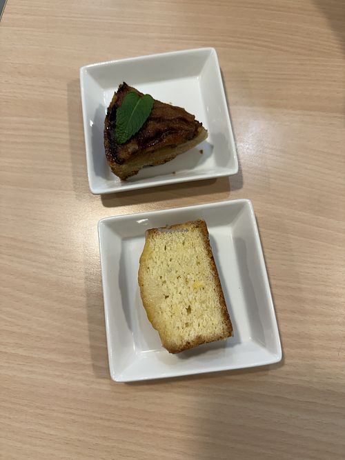 Apple pie and lemon cakee  at Nous Deux - 努得世界冠軍咖啡 in Taipei