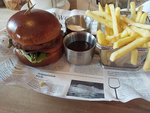 Veganer Burger at Holzalm Hochfügen in Hochfuegen