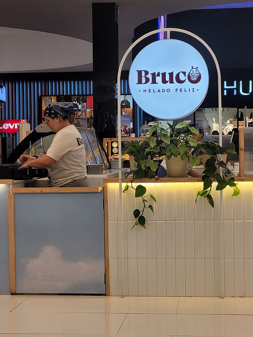  at Bruco Helado Feliz in Cuenca