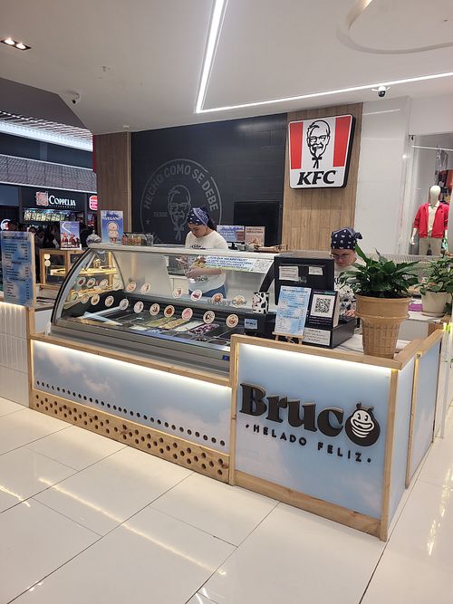  at Bruco Helado Feliz in Cuenca